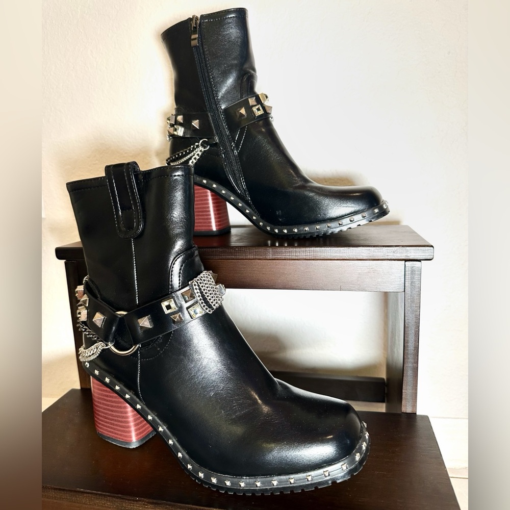 Nasty Gal Black and Silver Heeled Boots